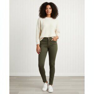 2. Forest Green Tight-Leg Pants (Jean Material) – Fits Like Size 8/10
